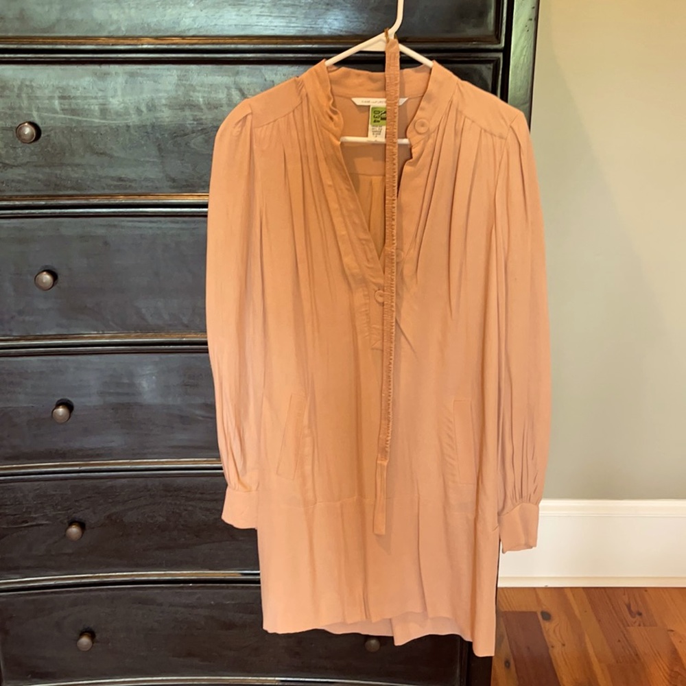 EUC. DVF. Dress. Size 2.